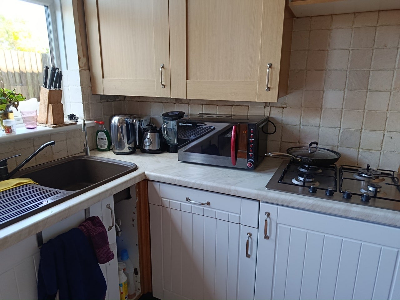 Room Bellegrove Road in Greater London