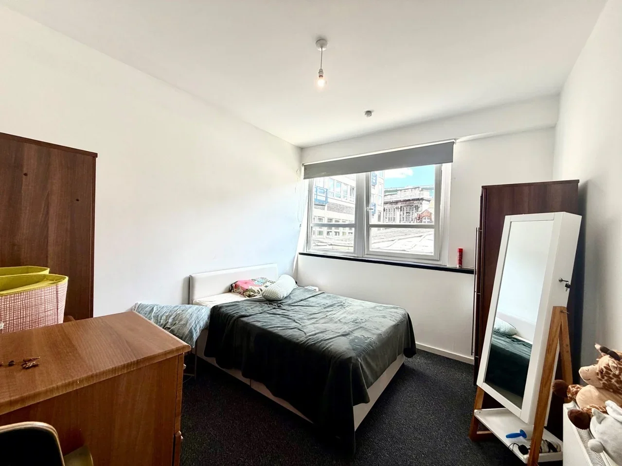 Flat Calderwood Street in Greater London