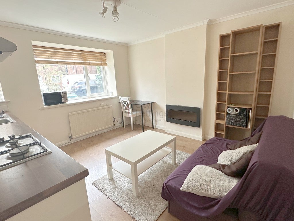 Flat Petersham Mews in Nottingham