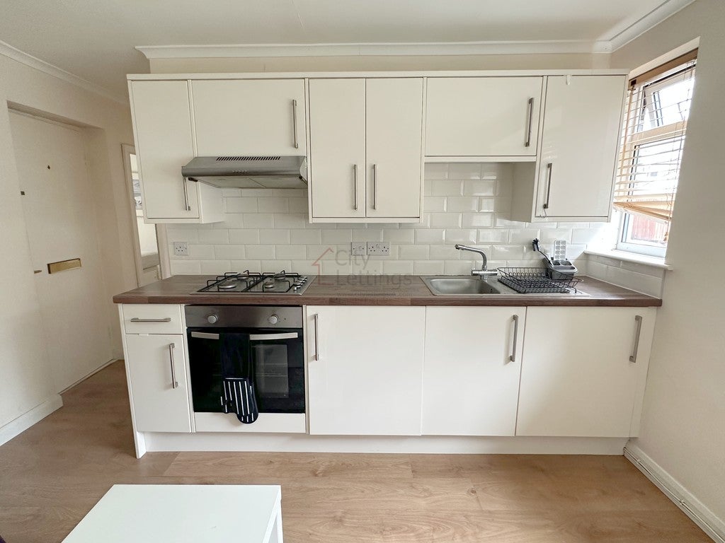 Flat Petersham Mews in Nottingham
