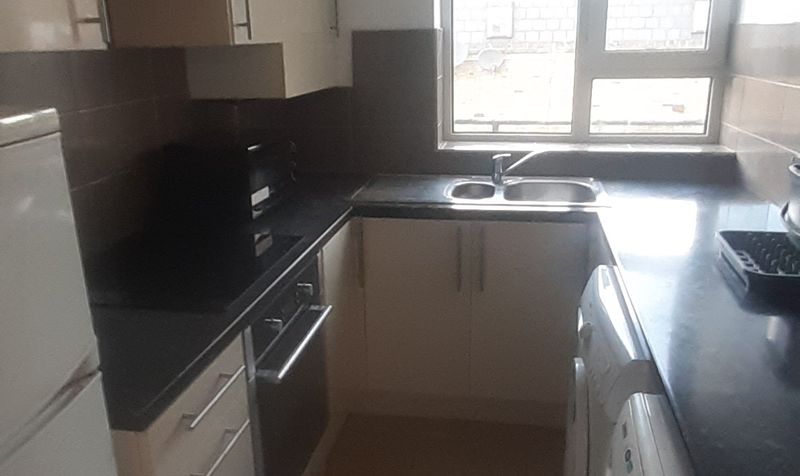 Flat Bethwin Road in London