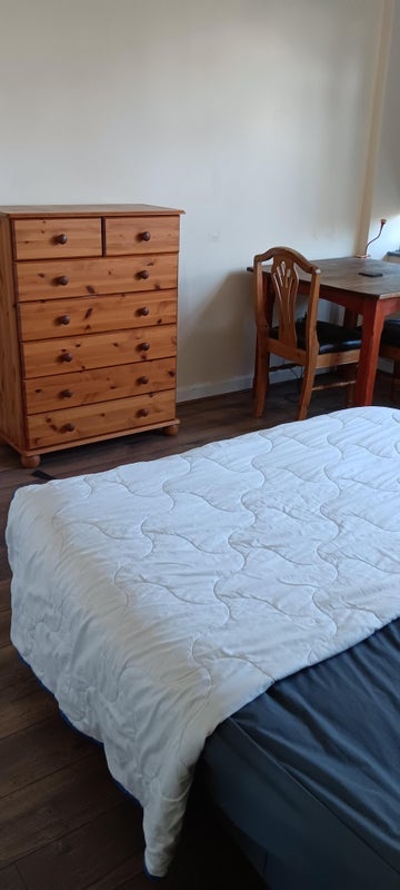Room Cavendish Street in Greater London