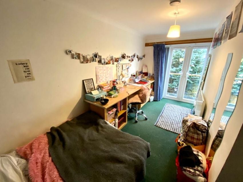 House Sale Hill in Sheffield