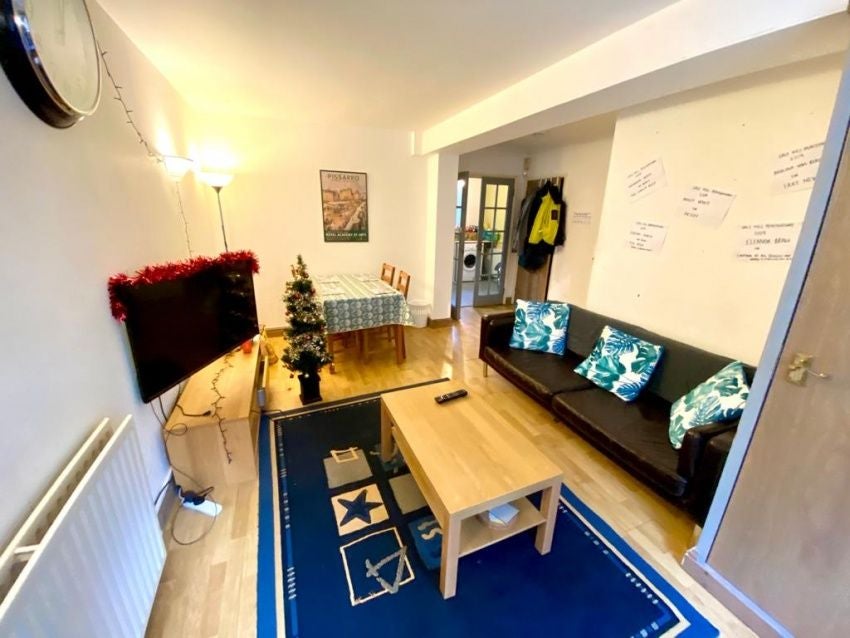 House Sale Hill in Sheffield