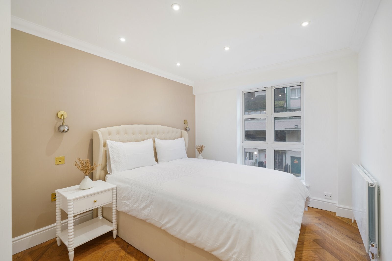 Flat Lisson Grove in City of Westminster