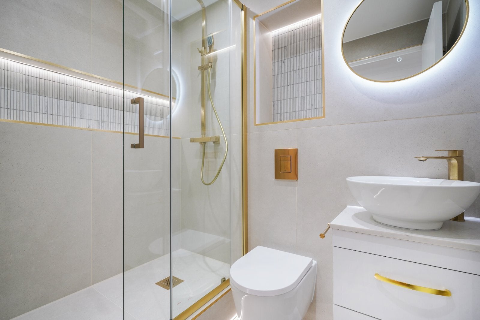 Flat Lisson Grove in City of Westminster