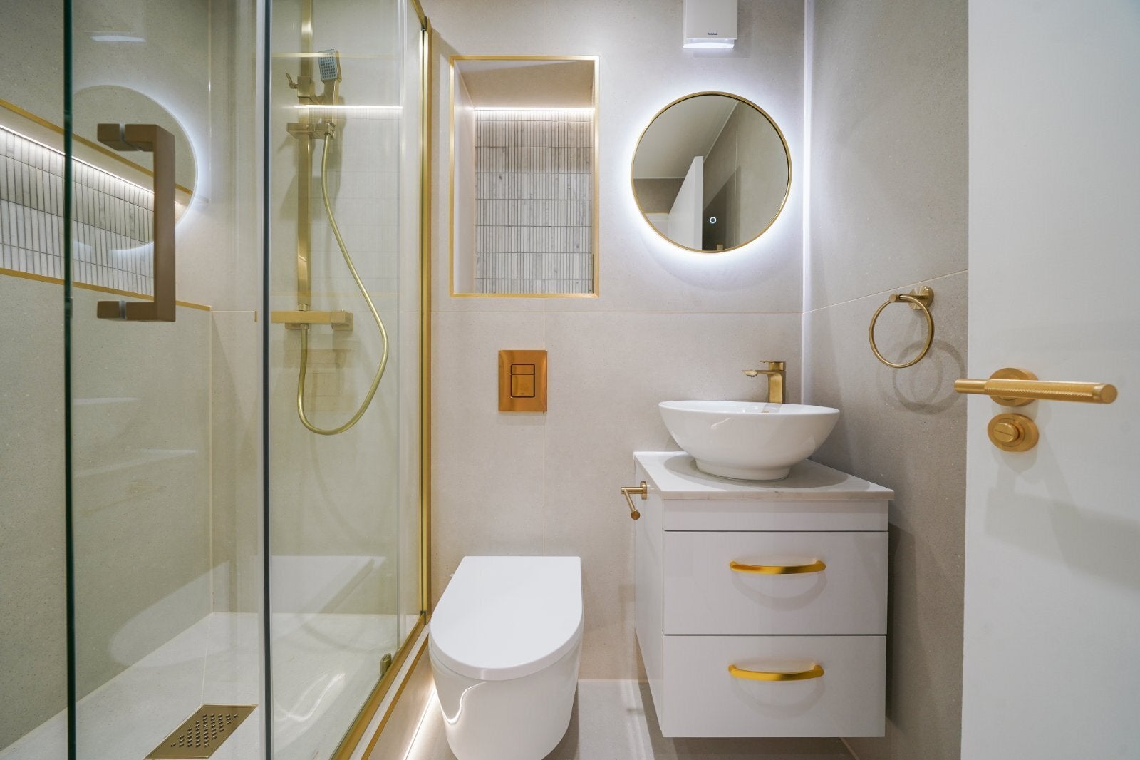 Flat Lisson Grove in City of Westminster