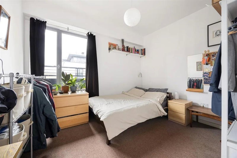 Room Palmers Road in Greater London