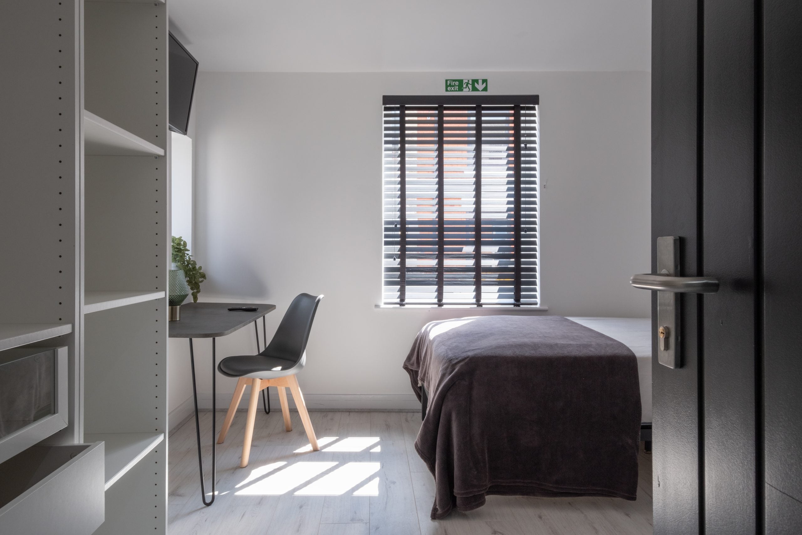 Room Allison Street in Lincoln