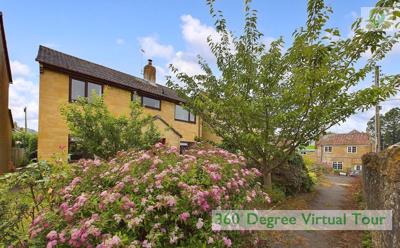 House Hamdon Close in Stoke sub Hamdon