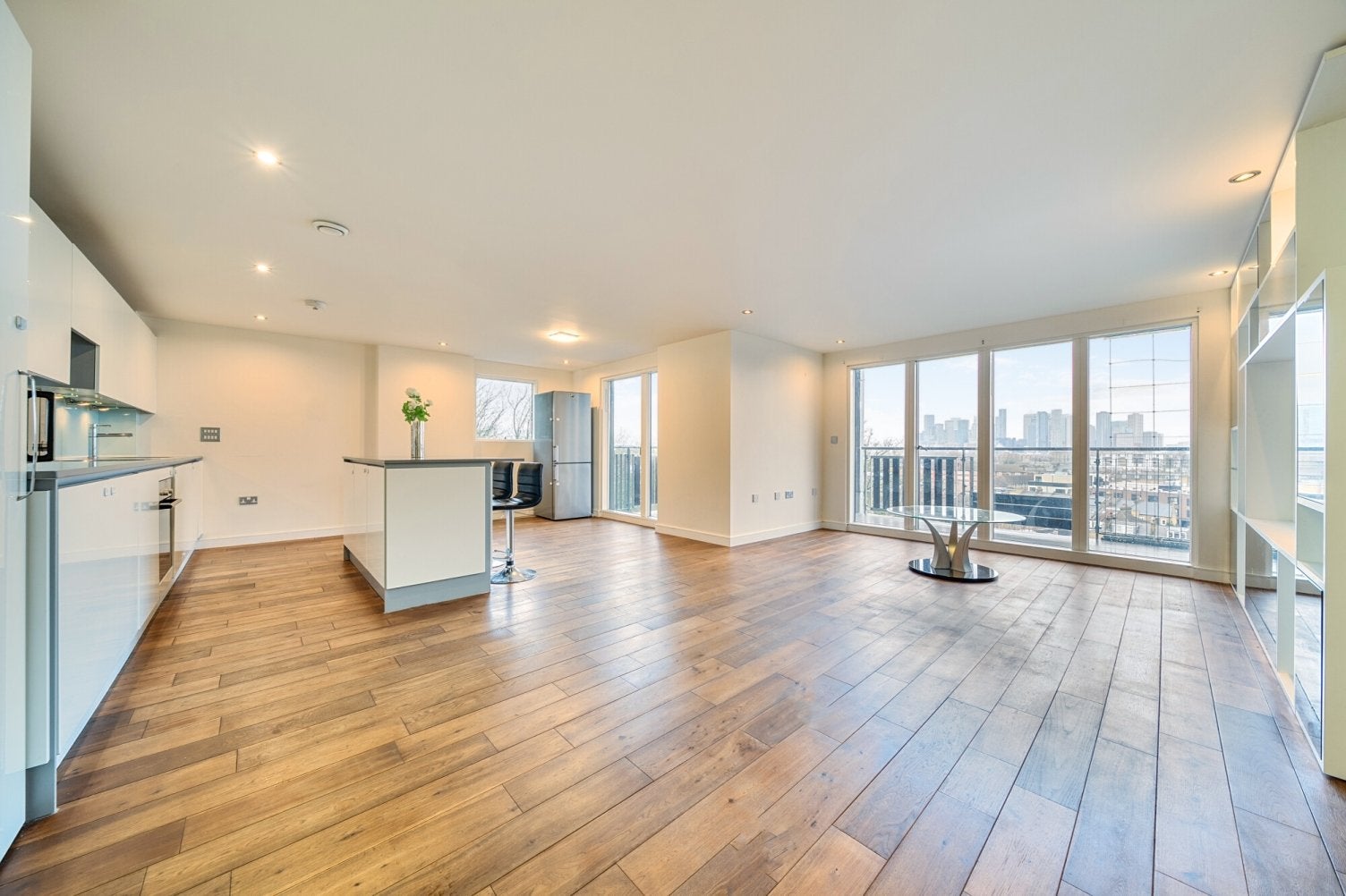 Flat Restell Close in Greater London