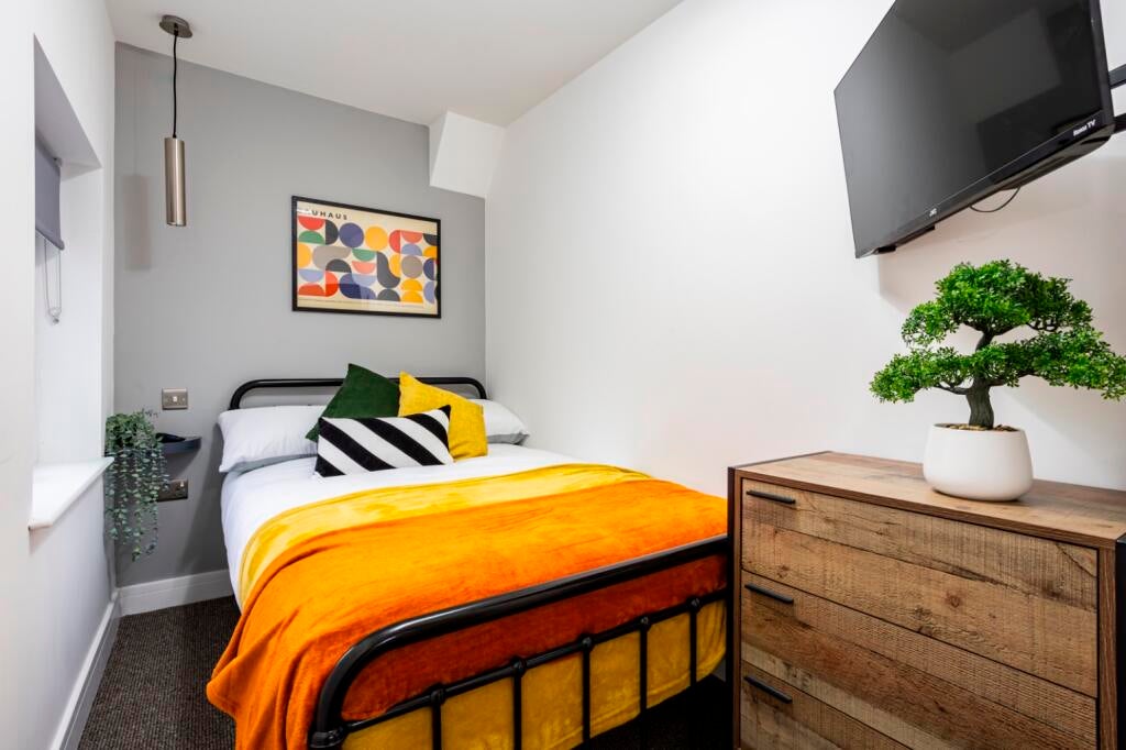 Room Wellington Street in Erewash