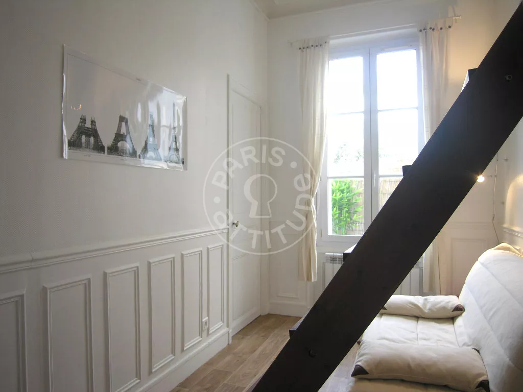 Flat Rue Robert Fleury in Paris
