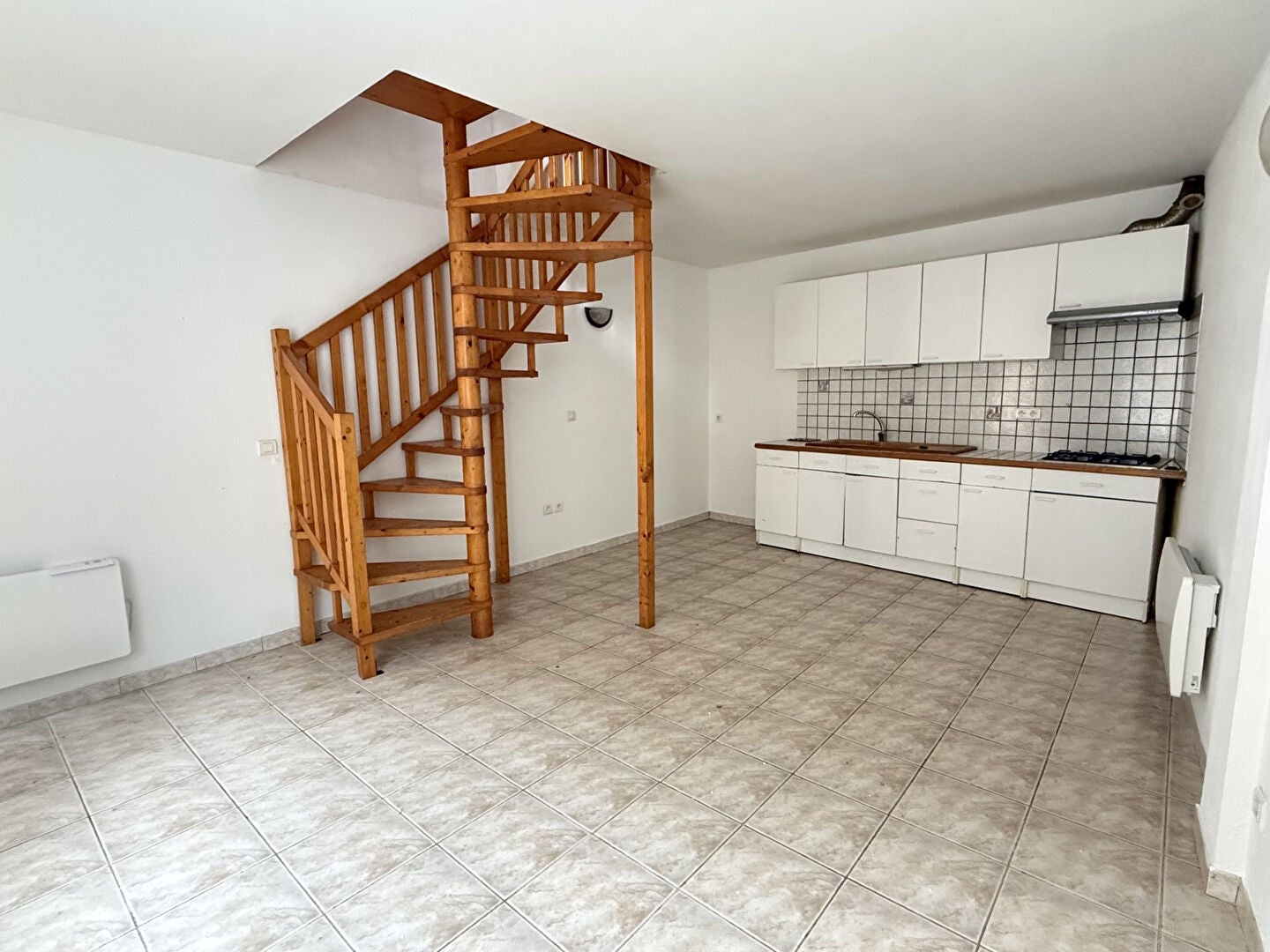 Maison D 74 à Sougraigne