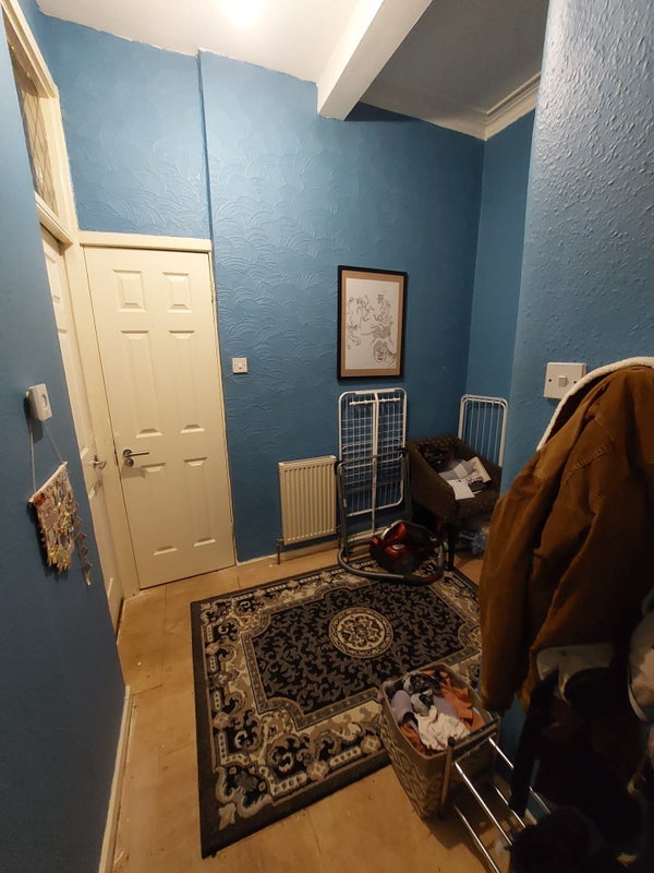 Room Elderpark Street in Glasgow