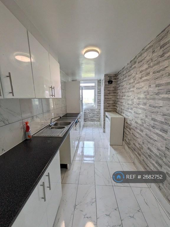 Flat Maida Vale in City of Westminster