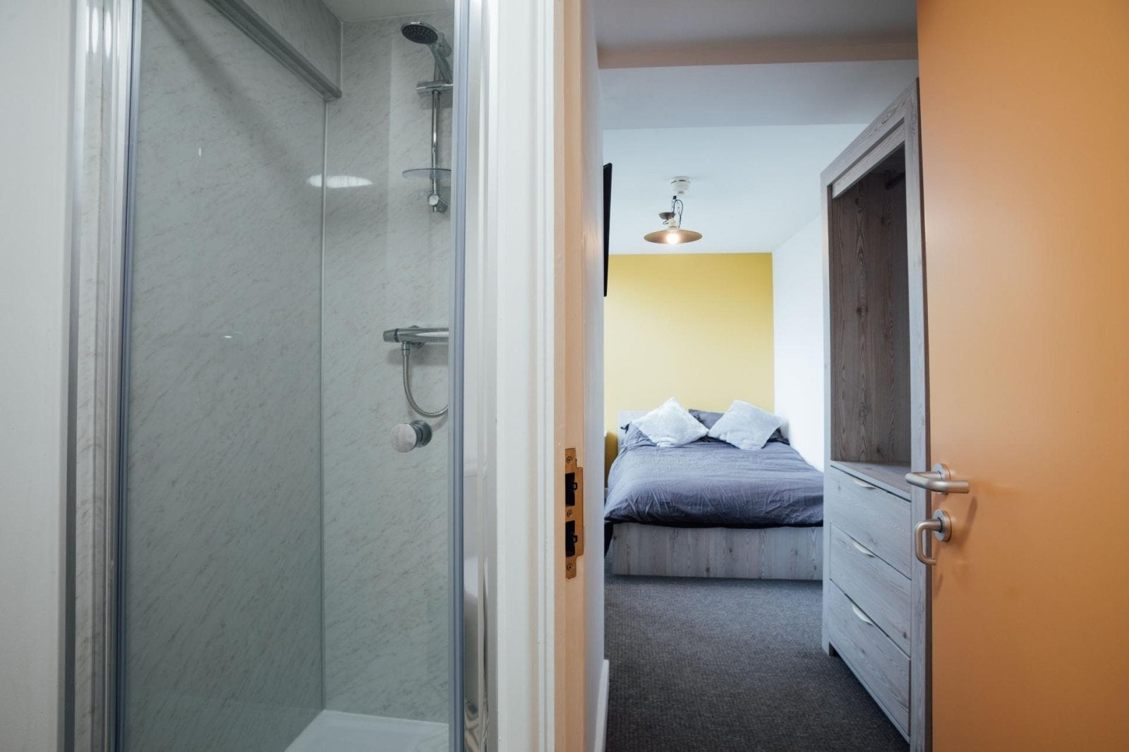 Room Devonshire Lane in Charnwood