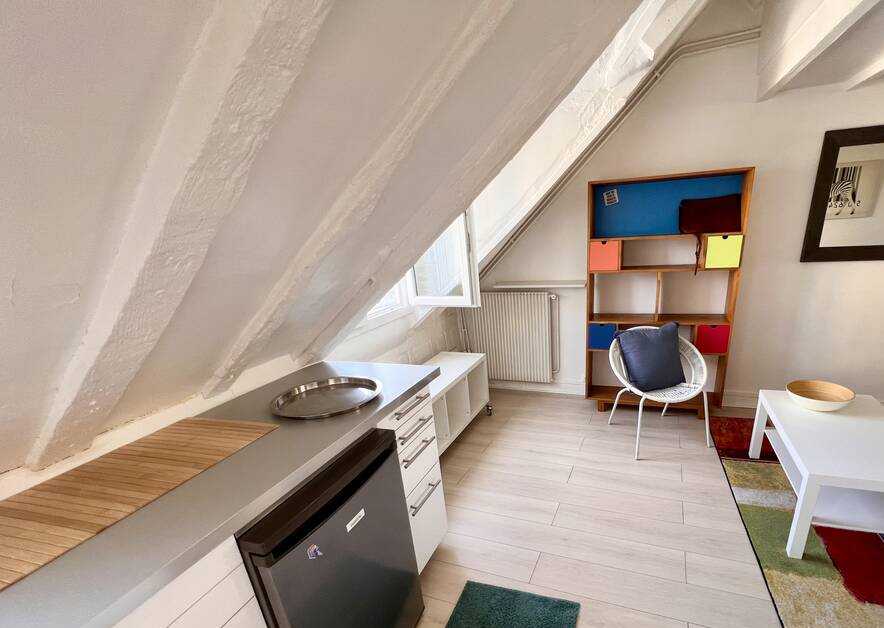Appartement Rue des Lyonnais à Paris