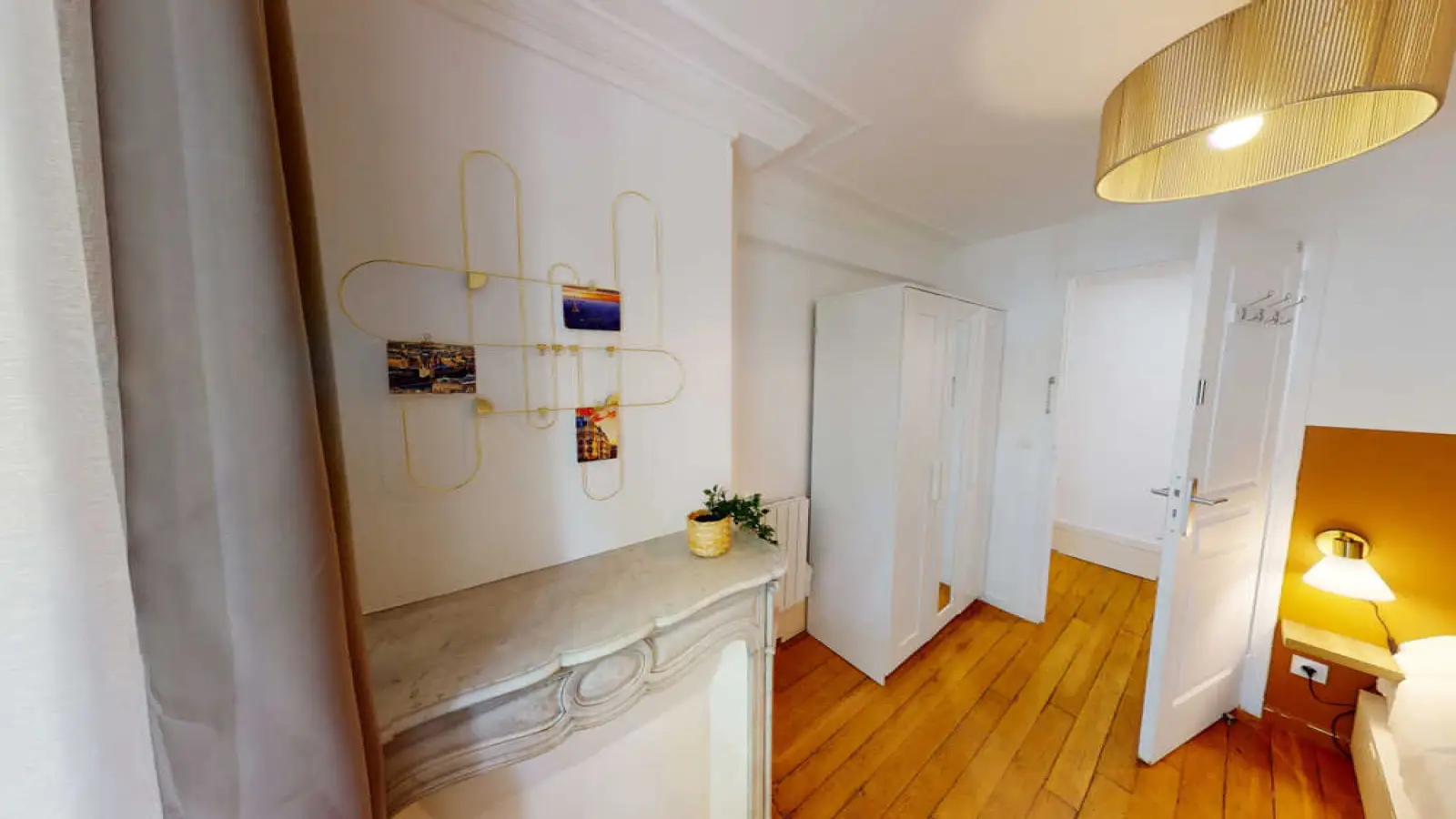 Room Passage Doisy in Paris