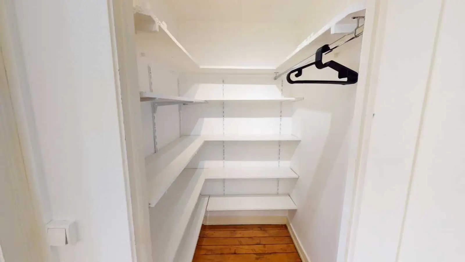 Room Passage Doisy in Paris