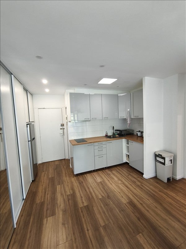 Flat Rue Dailly in Saint-Cloud