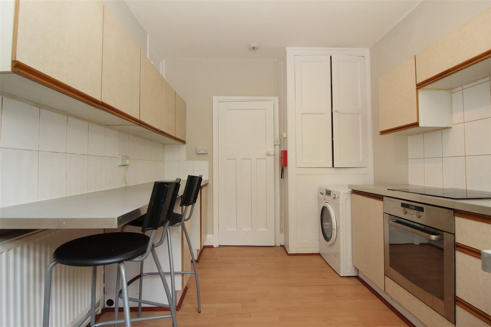 Flat King George Avenue in Leeds