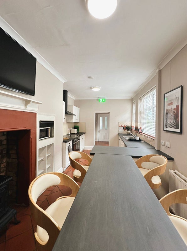Room Powis Road in Preston
