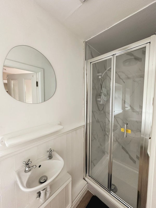 Room Powis Road in Preston