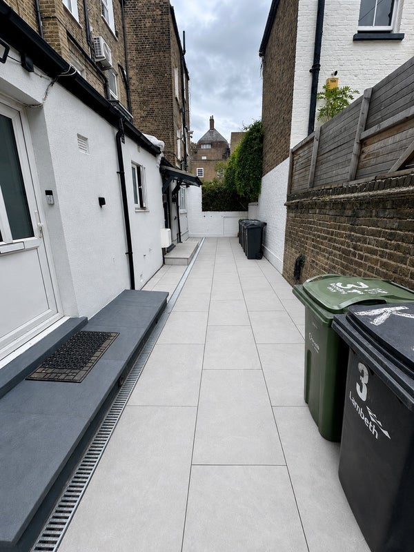 Room Killyon Terrace in Greater London