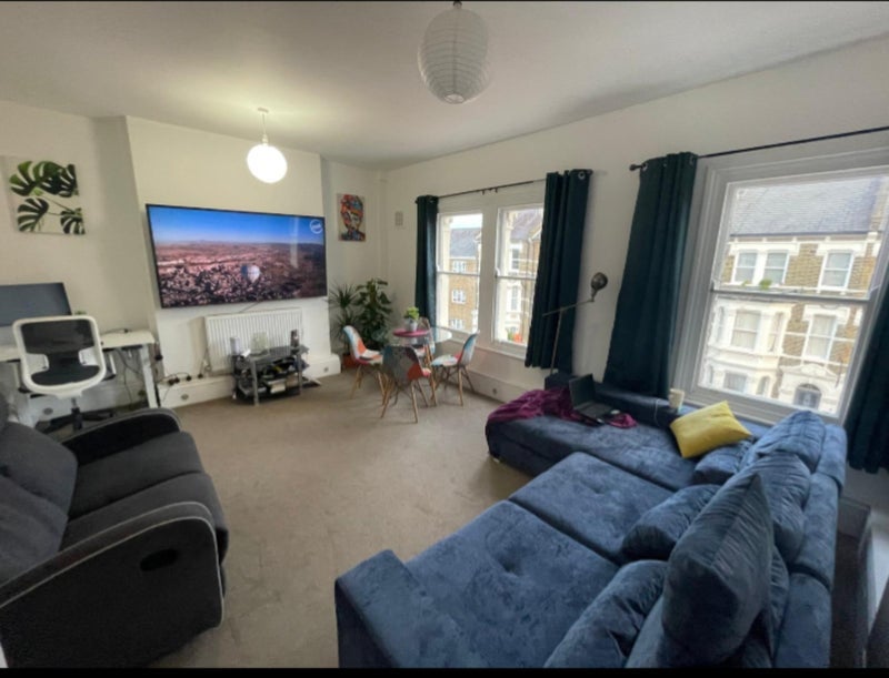 Flat Denholme Road in City of Westminster