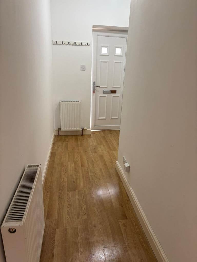 Flat Esmonde Gardens in Elgin