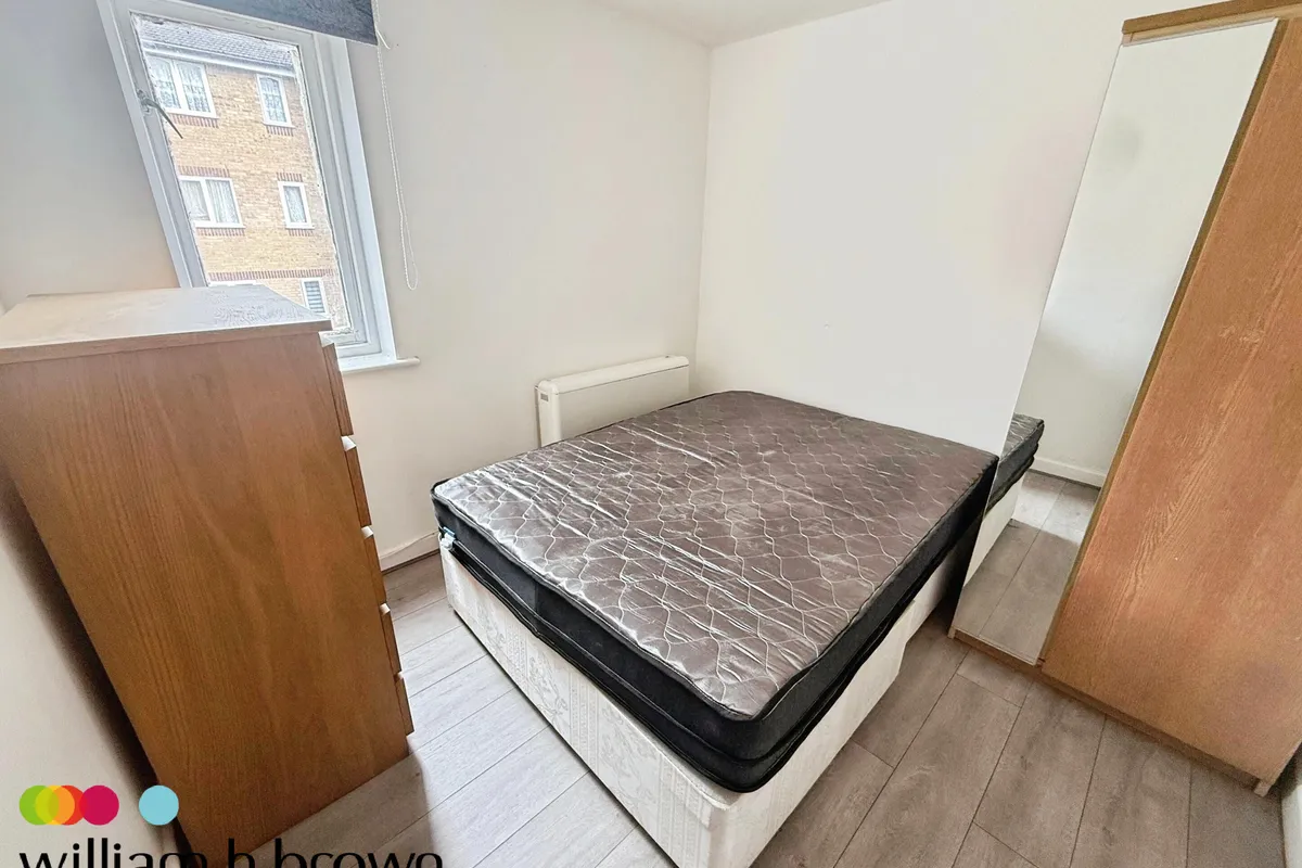 Flat Bonchurch Court in Purfleet-on-Thames
