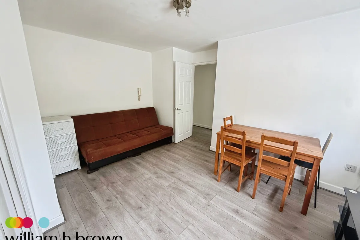 Flat Bonchurch Court in Purfleet-on-Thames