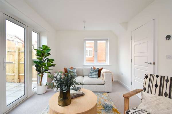 House Maplehurst Close in Hastings