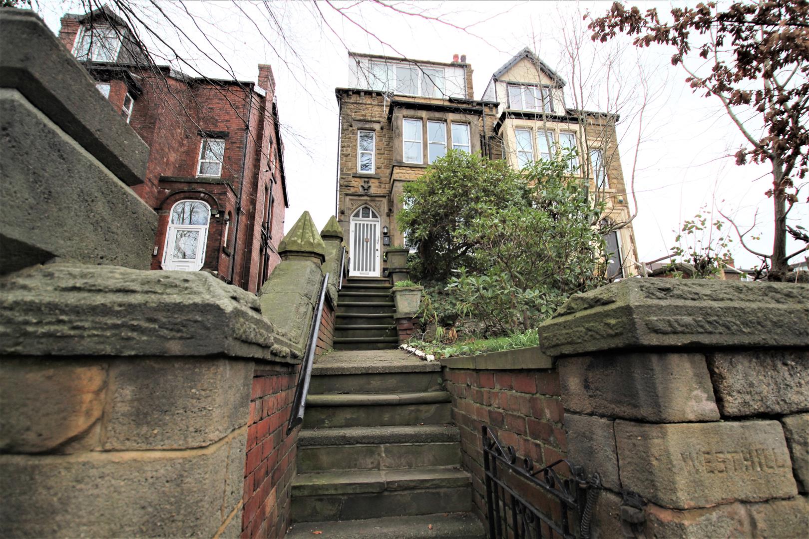 Flat Morris Lane in Leeds