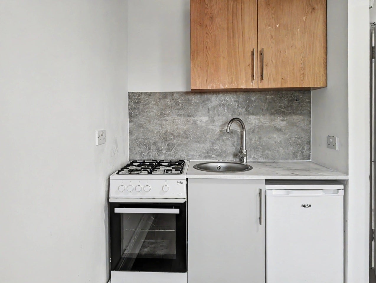 Flat Rousden Street in Greater London