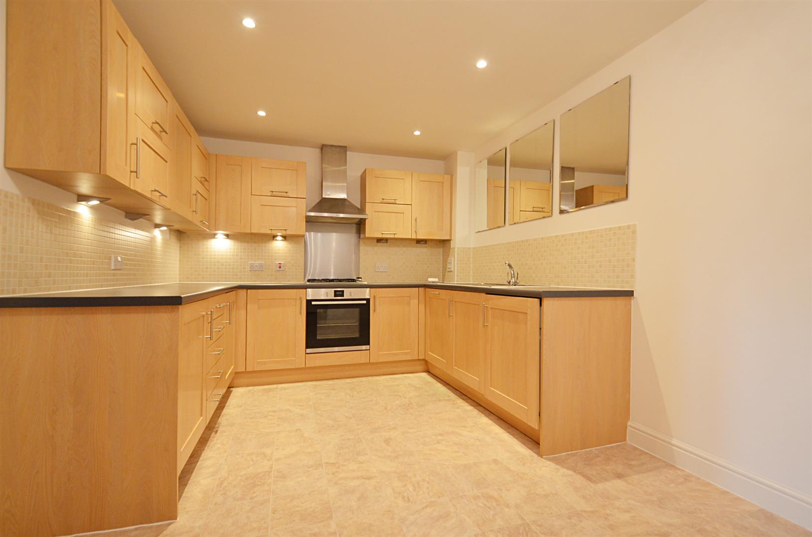 Flat Wood Lane in Greater London