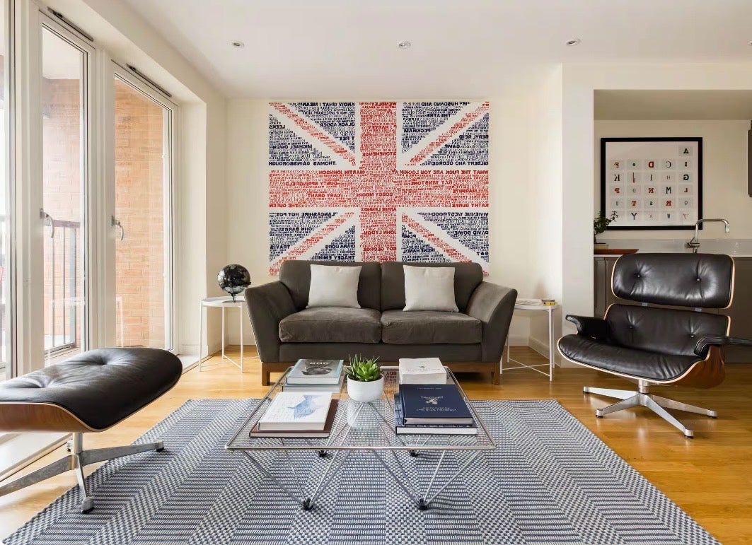 Flat Battersea Park Road in Greater London