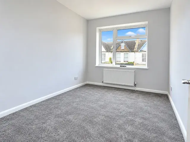 Flat West Street in Southend-on-Sea