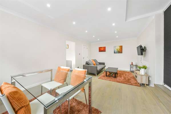 Flat St John's Wood Road in City of Westminster