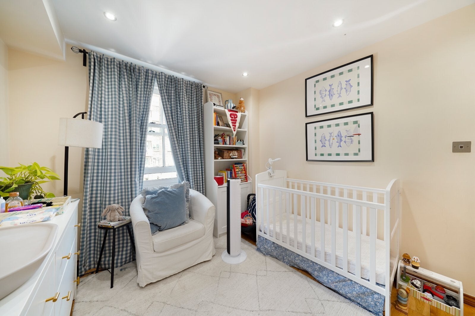Flat Charles Lane in City of Westminster