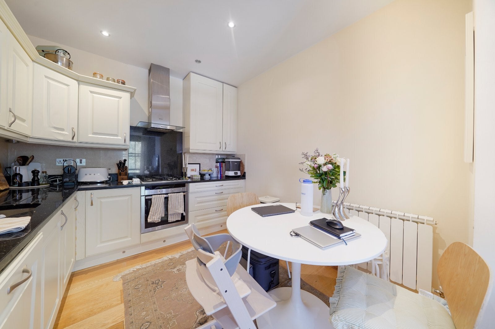 Flat Charles Lane in City of Westminster