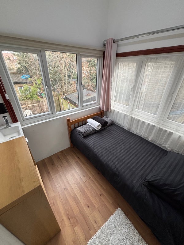 House Carisbrooke Road in Greater London