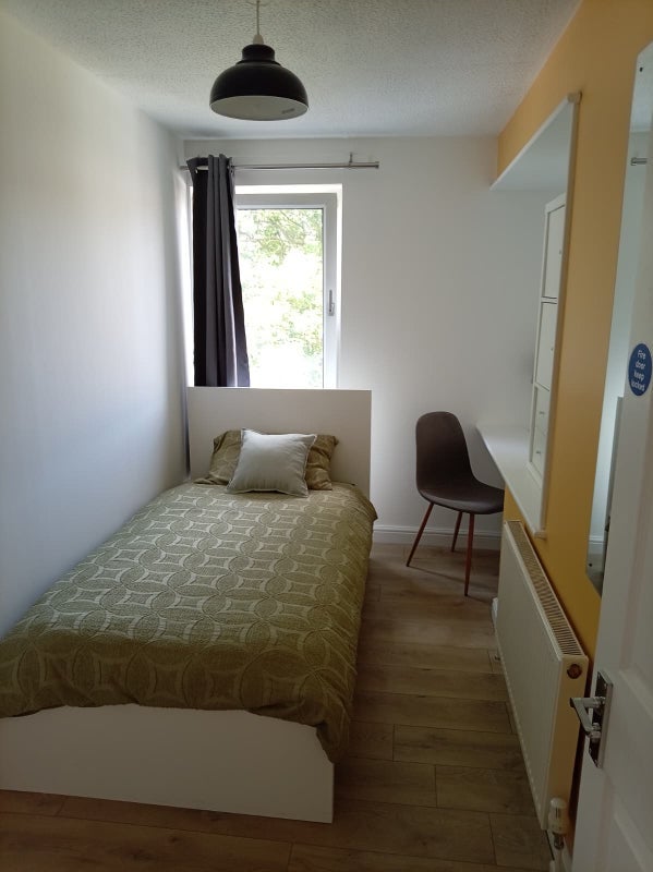 Room Eyrescroft in Peterborough