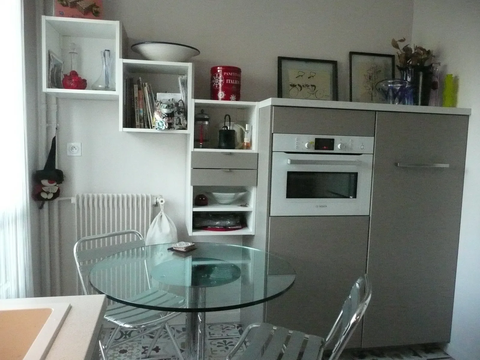 Room Impasse du Bois in Les Lilas