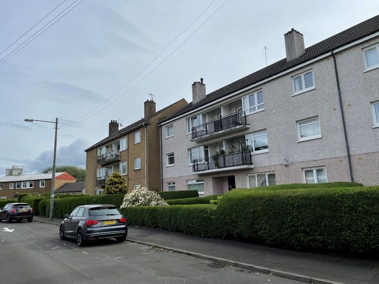 Flat Glenspean Street in Glasgow