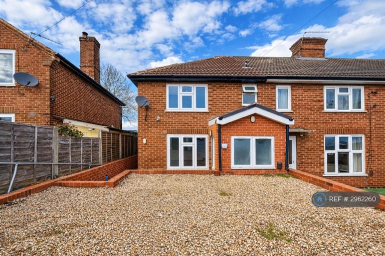 House Spearing Road in High Wycombe