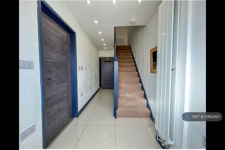 House Spearing Road in High Wycombe