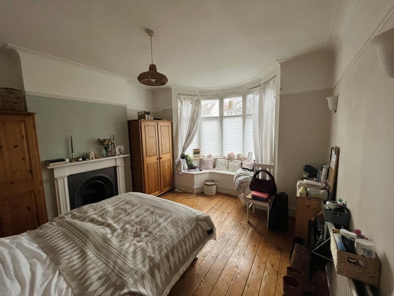 Room Leigh Gardens in Greater London