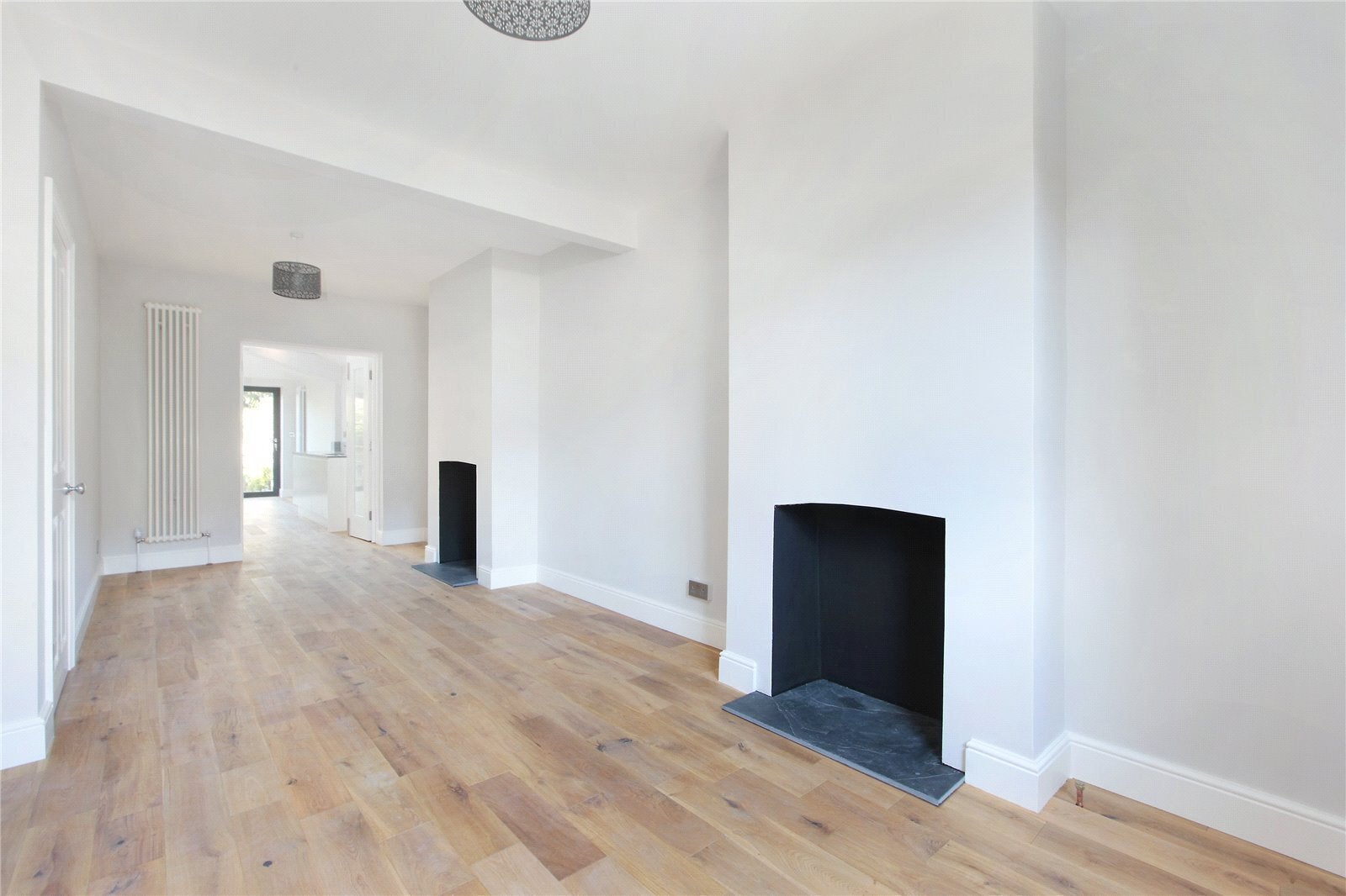 House Bellamy Street in Greater London